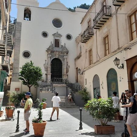 Ruggero 98 Apartman Cefalù Kültér fotó